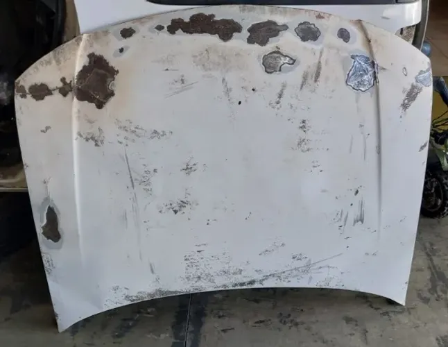 Capo Volkswagen Gol Saveiro G4 Com detalhe 