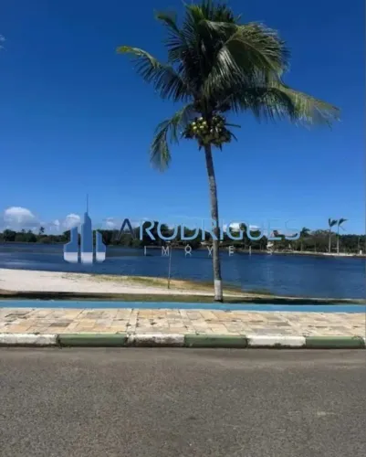 GUARAJUBA CASA ALTO PADRAO EM CONDOMINIO: Casa de luxo com 4 quartos, 4 suítes e 420m² de 