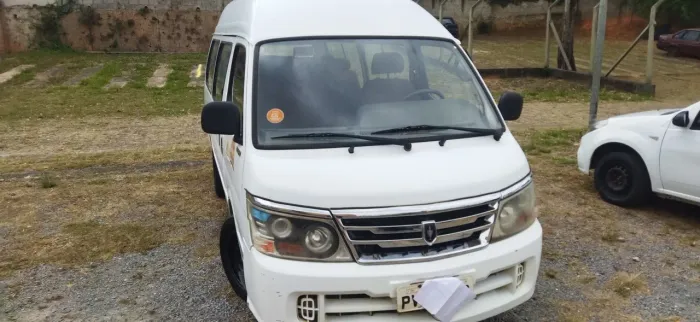 Jinbei Topic Van L 2.2 8V/ 2.0 16V 4P 2014