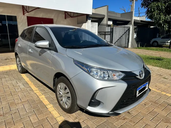 Yaris completo 2023