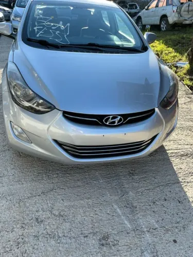 Hyundai Elantra 1.8 2013 Automatico Gasolina 160cvs 88.320Km - Vendido em Peças
