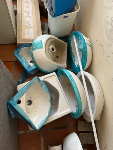 Pias lavatorios deca branca cuba banheiro