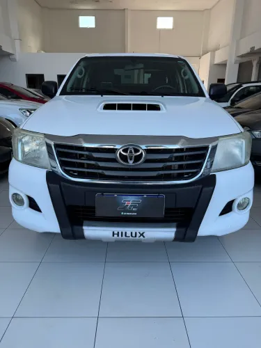 Toyota Hilux CD D4-d 4X4 3.0 TDI Dies. Mec. 2014