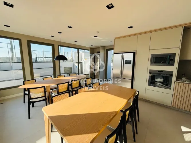 Apartamento à venda no bairro Jurerê - Florianópolis/SC