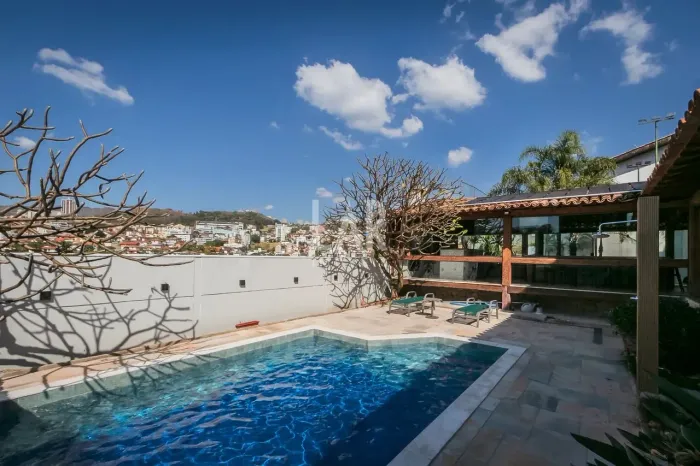 Casa à venda, 5 quartos, 2 suítes, 6 vagas, São Bento - Belo Horizonte/MG