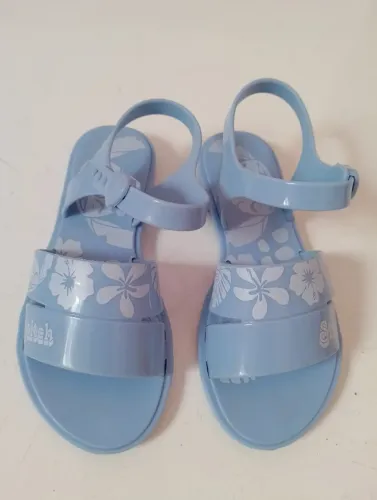 Sandália Stitch  tamanho 28