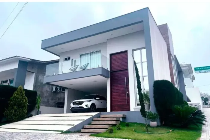 Casa alto padrão em condomínio