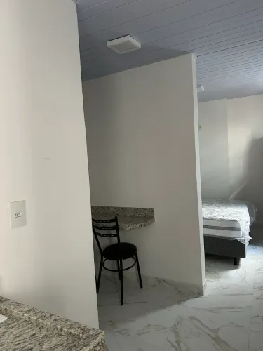 Aluguel anual 2 kitnetes 