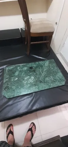 lindíssimo tampo de granito para computador
