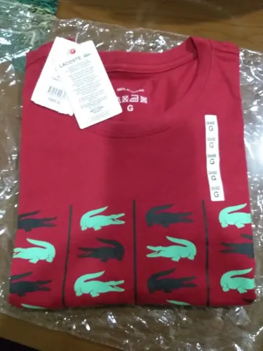 Camisa Lacoste (Etiqueta) - R$ 75,00