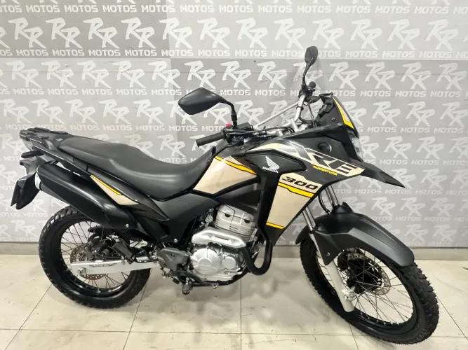 Moto Honda XRE 300 ADVENTURE 2023