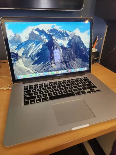 Macbook Retina 15 polegadas 2015