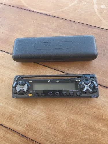 Som Automotivo Pionner DEH-1350 Usado