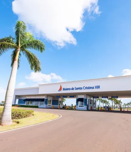 Terreno em condomínio fechado Riviera de Santa Cristina XIII