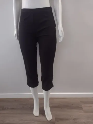 Calça Capri Preta Feminina IMPORTADA