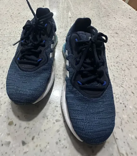 ADIDAS JETBOOST 