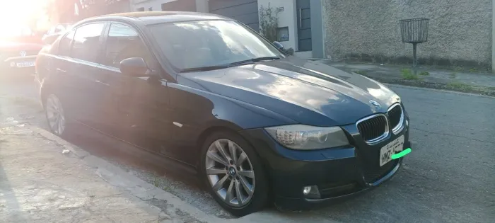 BMW 320I A 2011