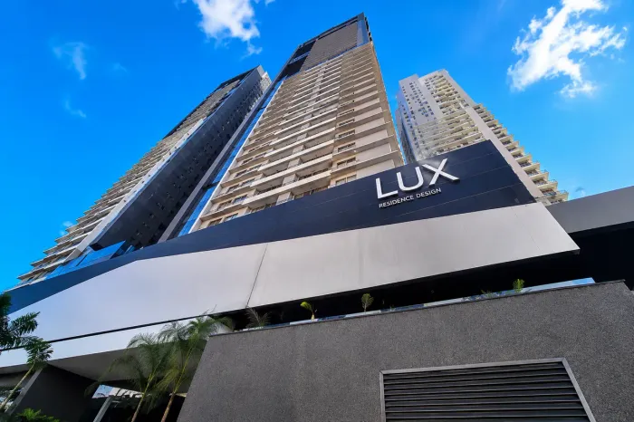 LUX OESTE | 3 QUARTOS | MOBILIADO | ALTO PADRÃO | 2 VAGAS