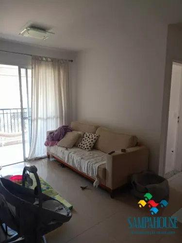 Dois dormitórios, suíte e mais um banheiro. Pronto para morar!