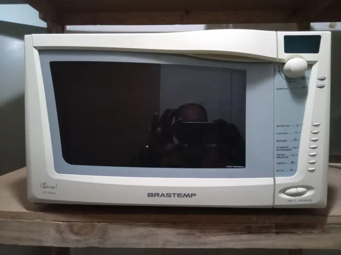 Microondas brastemp (220v)