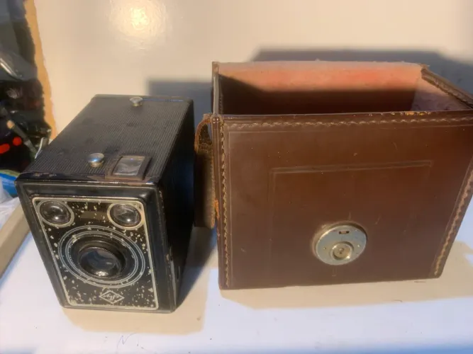 câmera Agfa Synchro Box vintage de fabricação alemã,
