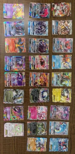 Brinquedos - Pokémon com Cartas Colecionáveis, Moedas, Hand Spinners e Tartaruga Ninja 
