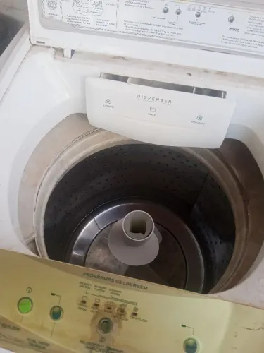 Vendo máquina de lavar roupa 380$