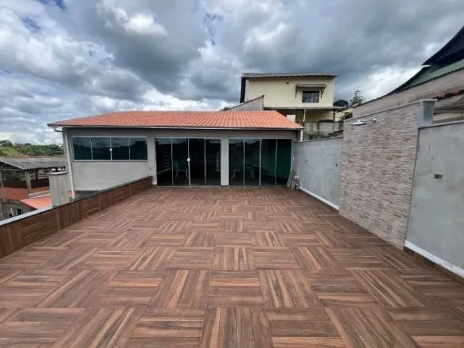 Casa a venda
