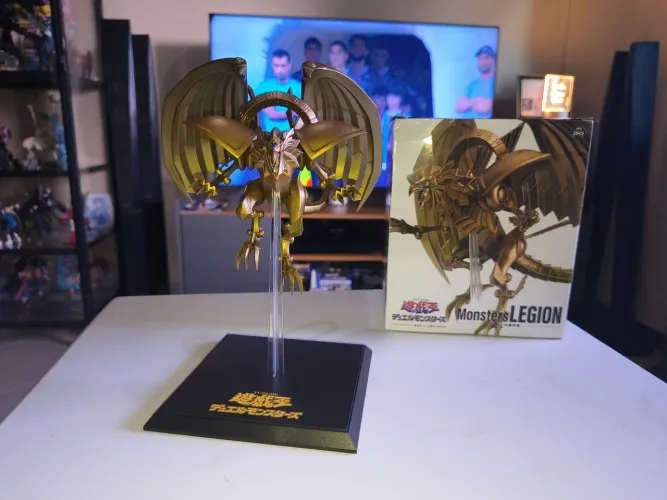 Yu-Gi-Oh Dragão alado de Rá action figure monster legion Konami/taito
