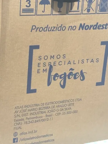 Fogão atlas na caixa 
