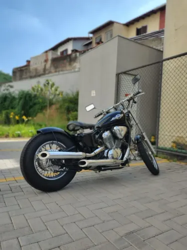 Vendo motoca Honda Shadow VT600 C, ano 2001, customizada Bobber!