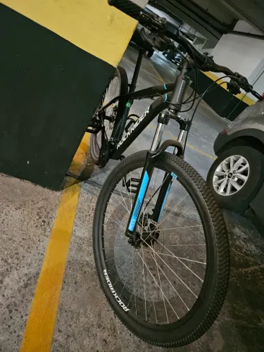 BICICLETA ROCKRIDER MTB ST 120 ARO 29 (quadro 17) PRETA POUCO USO