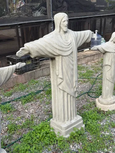 Cristo cimento maciço 1,40m