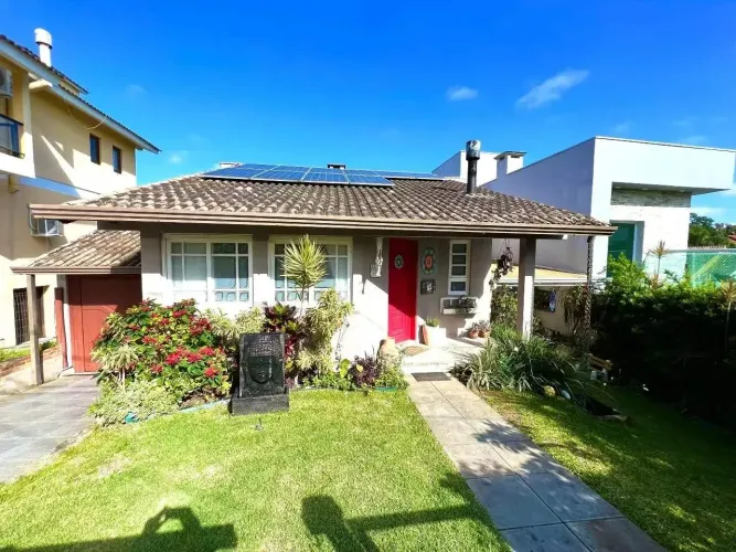 Casa em Condomínio à venda, 4 quartos, 1 suíte, 4 vagas, São Lucas - Viamão/RS