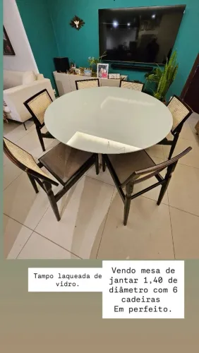 Mesa de jantar redonda