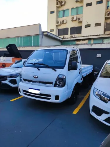 CAMINHÃO KIA BONGO K-2500 2.5 4X2 TURBO DIESEL 2012/2013
