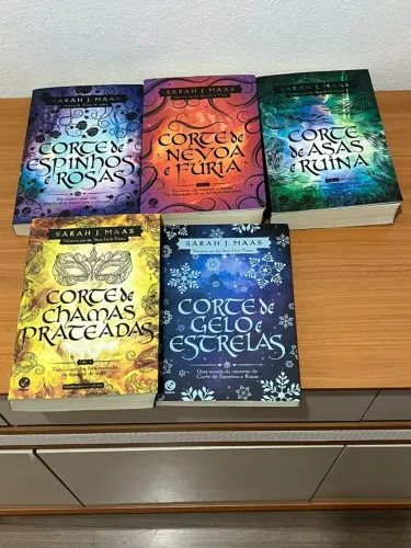 Coleção ACOTAR completa (5 livros) - Sarah J. Maas | Semi-novos