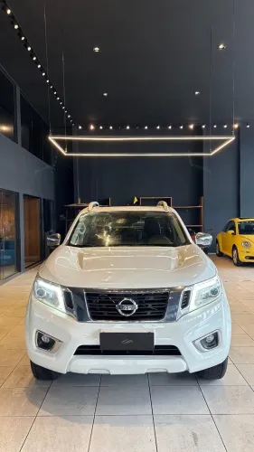 Nissan Frontier LE CD 4X4 2.3 Bi-TB Diesel Aut. 2021