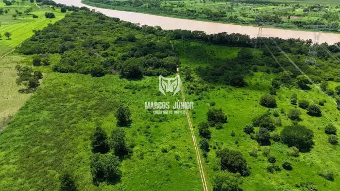 FAZENDA LOCALIZADA NO MUNICÍPIO DE BURITIZEIRO/MG PARA PECUARIA OU PLANTIO POR GOTEJAMENTO