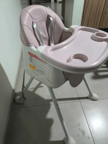Vendo cadeira de alimentação