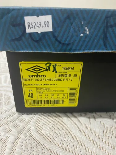 Chuteira Umbro FIFTY V