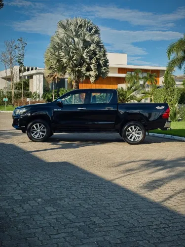 Toyota Hilux CD SRV 4X4 2.8 TDI Diesel Aut. 2019