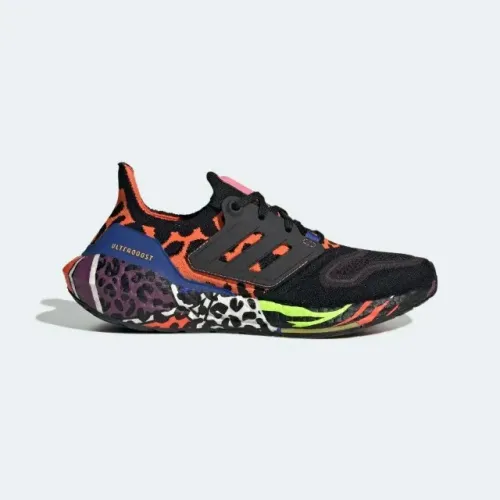 ADIDAS ULTRABOOST - COLLAB RICH MNISE 