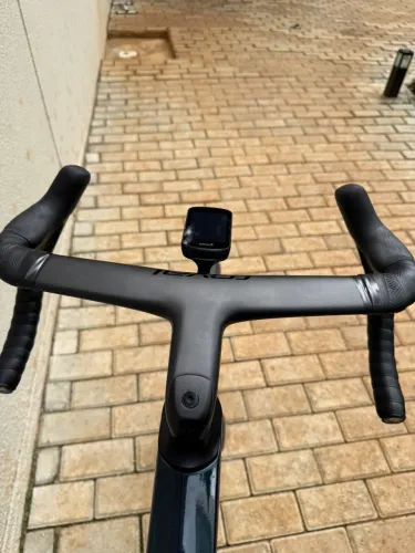 Guidão integrado Roval Rapide 420mm X 110mm cockpit