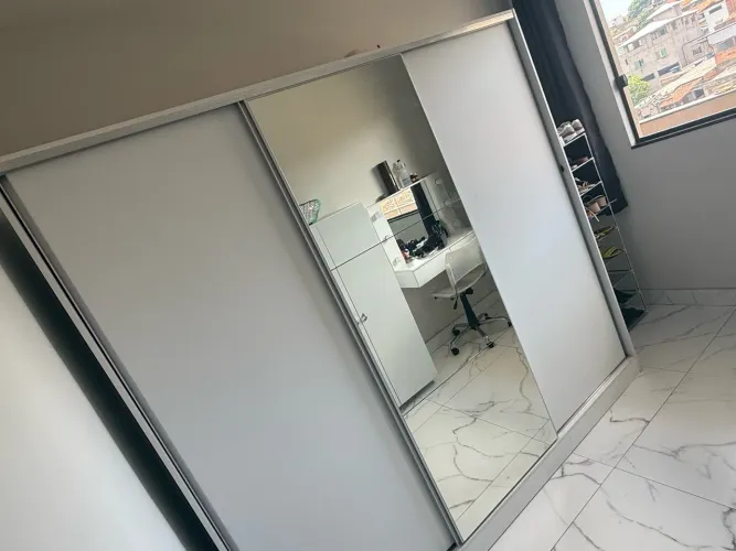 Guarda roupa casal