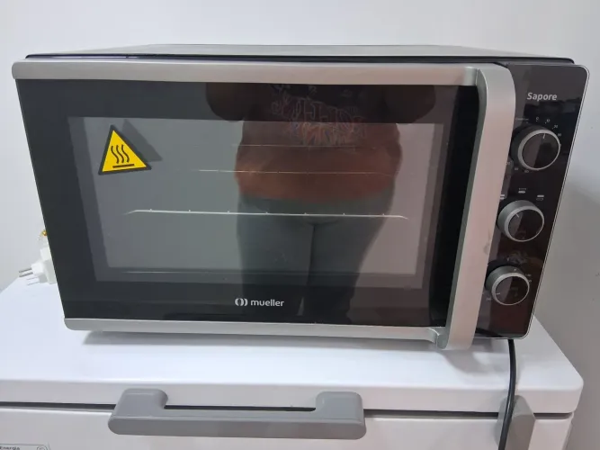 Vendo forno Mueller usado
