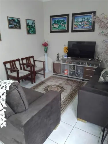 Casa com 2 quartos à venda em Centro - SP