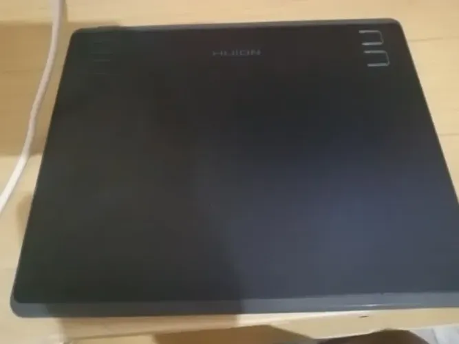 Mesa digitalizadora hs64 muito pouco usado.