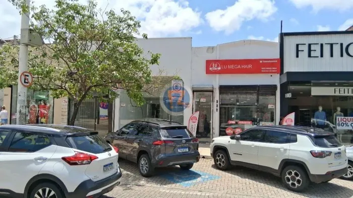 Locação de Comercial / Prédio na cidade de Fortaleza