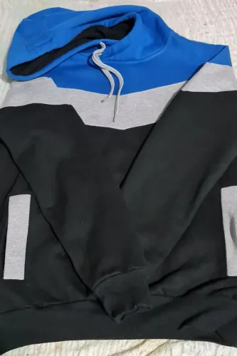 Blusa de moletom usada poucas vezes tamanho p